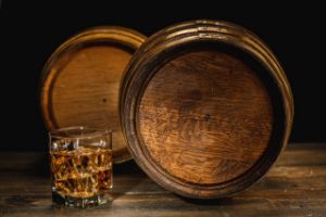 Infinity Barrel with Mini Casks: A Guide for Whiskey Enthusiasts